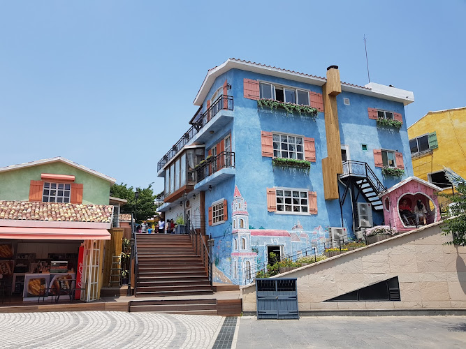 Provence Village