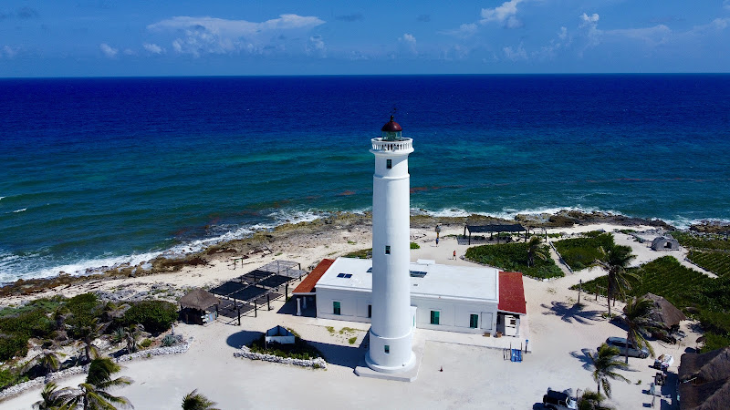 Punta Sur Eco Beach Park