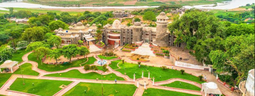 Raja Sumer Singh Qila (Rahi Tourist Bungalow - Heritage Hotel) Travel Forum Reviews