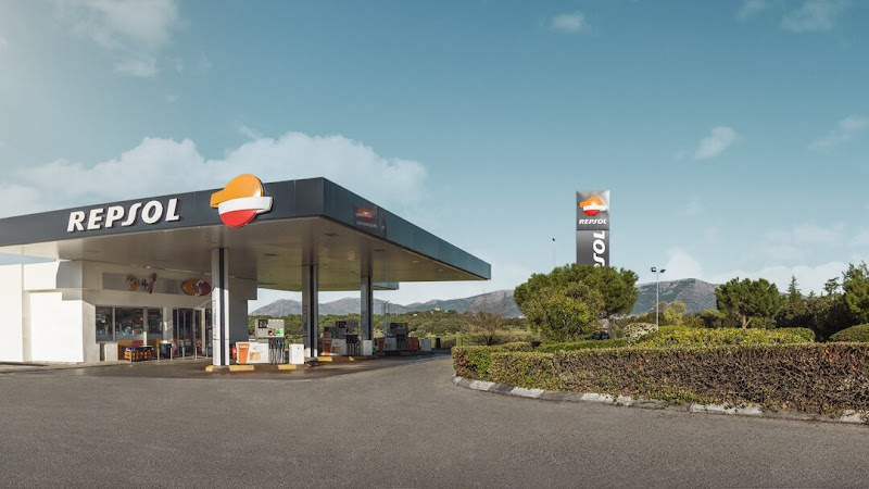 Repsol Lisbon Airport
