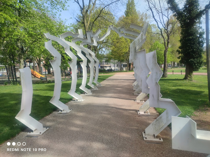 Richelieu Park
