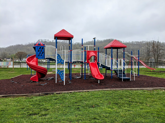 Roadside Park Port Of St. Albans