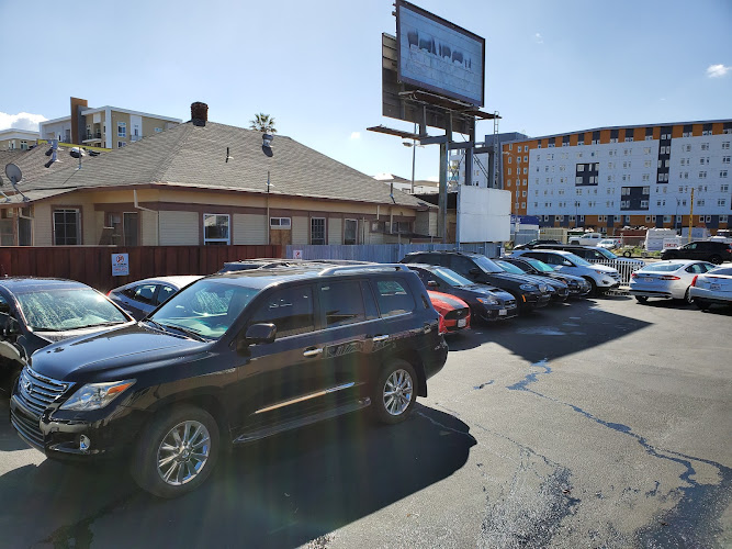 Ronnie Motors LLC