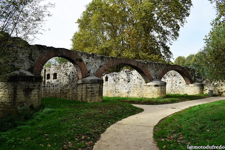 Ruines du Moulin de Chelles