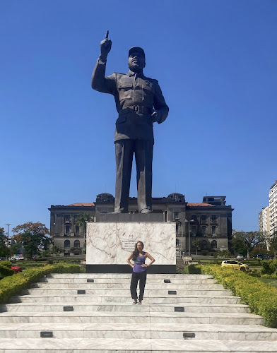 Samora Machel Statue