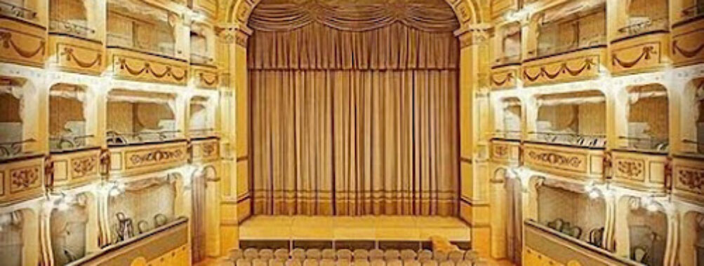 Savoy Theatre Travel Forum Reviews