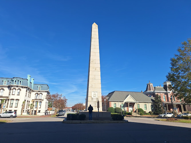 Signers' Monument
