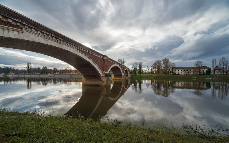 Sisački stari most (Old bridge in Sisak) Travel Forum Reviews
