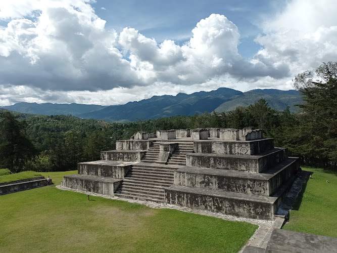 Sitio Arqueológico Zaculeu