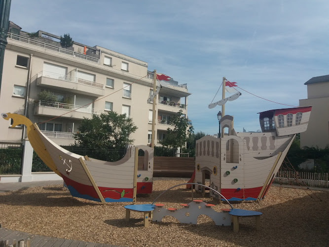 Square des Bleuets