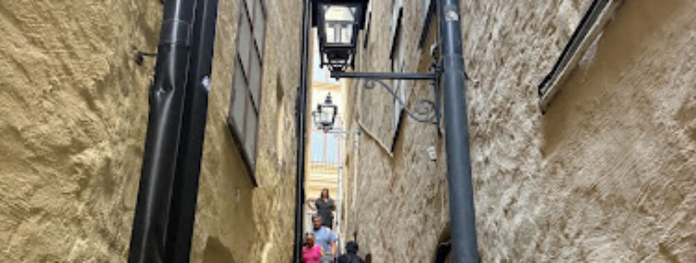 Stockholm's narrowest street (Mårten Trotzigs gränd) Travel Forum Reviews