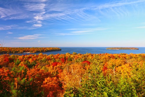Autumn colors at Sturgeon Bay