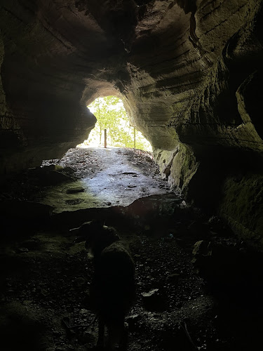 Sugar Bluffs Cave