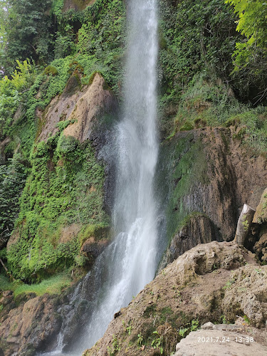 Sunturas (Çağlarca) Şelalesi