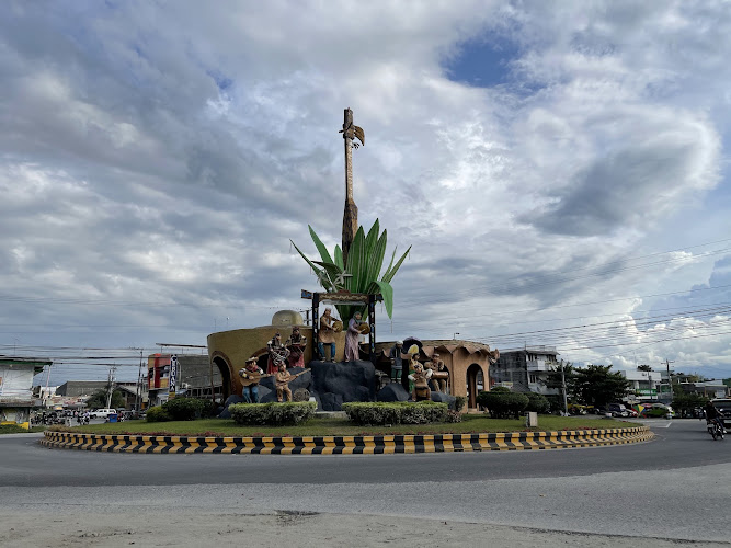 Surallah Tri-People Monument