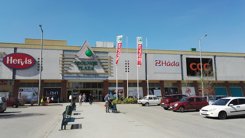 Szolnok Plaza