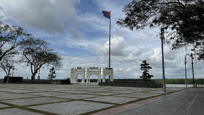 Tanjung Emas Park