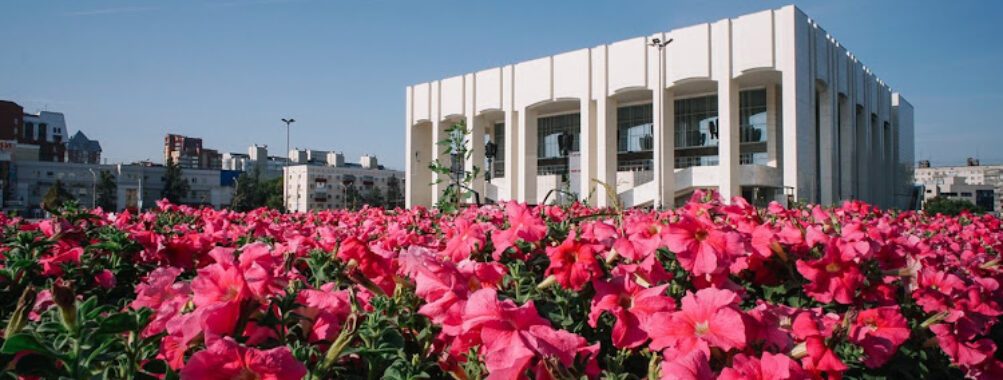 Teatr-Teatr Travel Forum Reviews