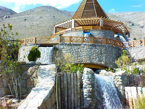 Tehran Waterfall Park