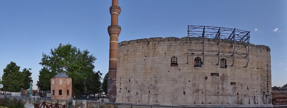 Temple of Augustus Travel Forum Reviews