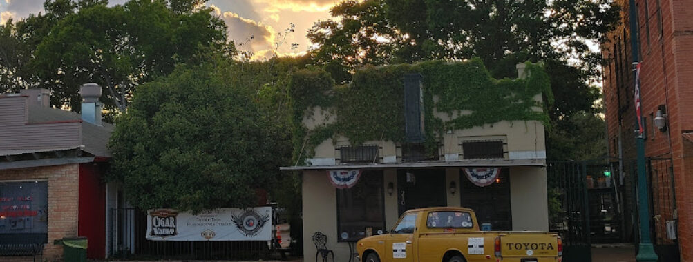 The Cigar Vault Travel Forum Reviews