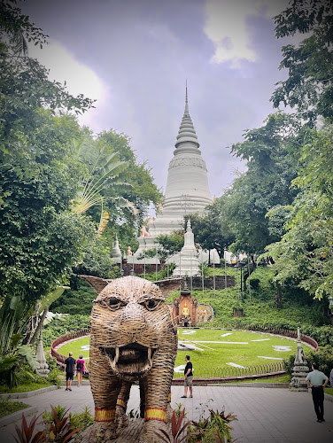 The Giant Clock of Phnom Penh