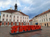Town Hall Square Travel Forum Reviews