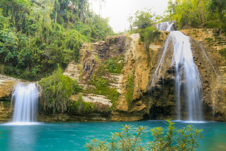 Tres-Andanas Falls