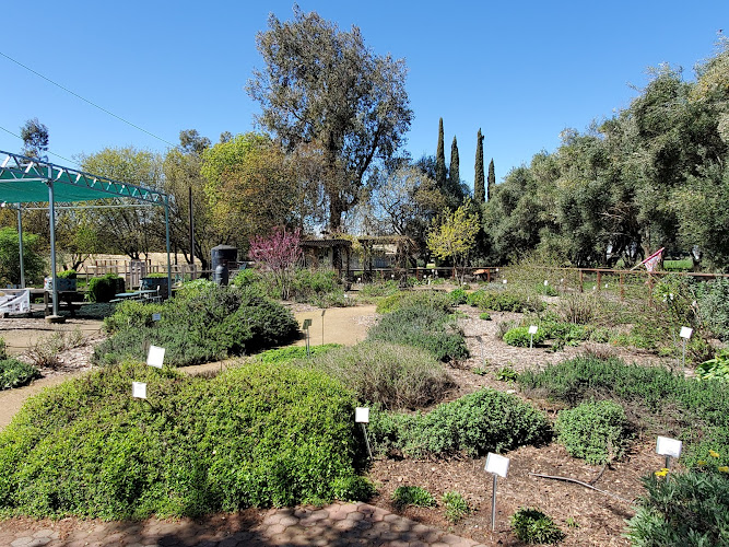 UC Davis Bee Haven