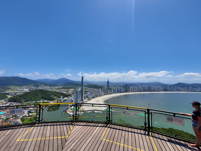 Unipraias Park - Orange Station