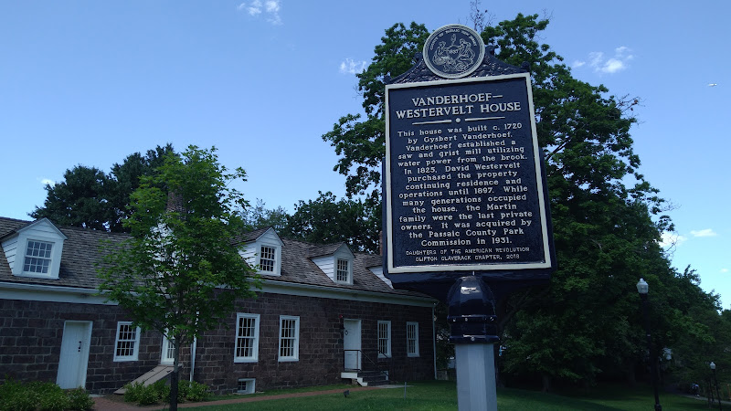 Vanderhoef-Westervelt House
