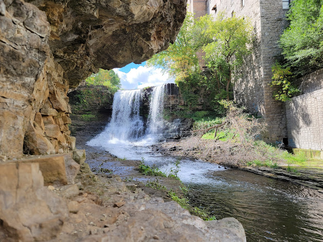 Vermillion Falls