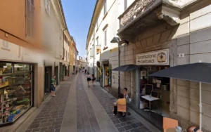 Via Giuseppe Garibaldi, 9