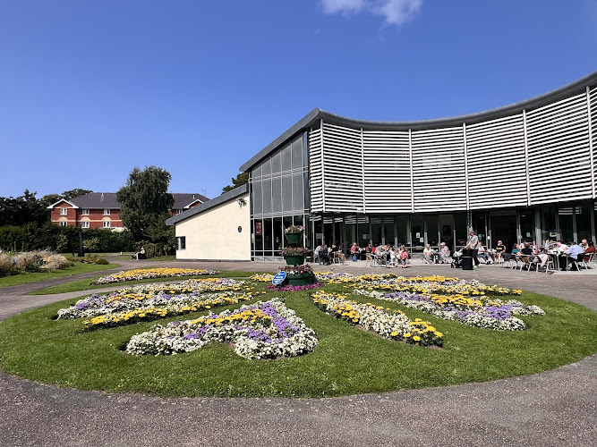 Visitor Centre - Birkenhead Park