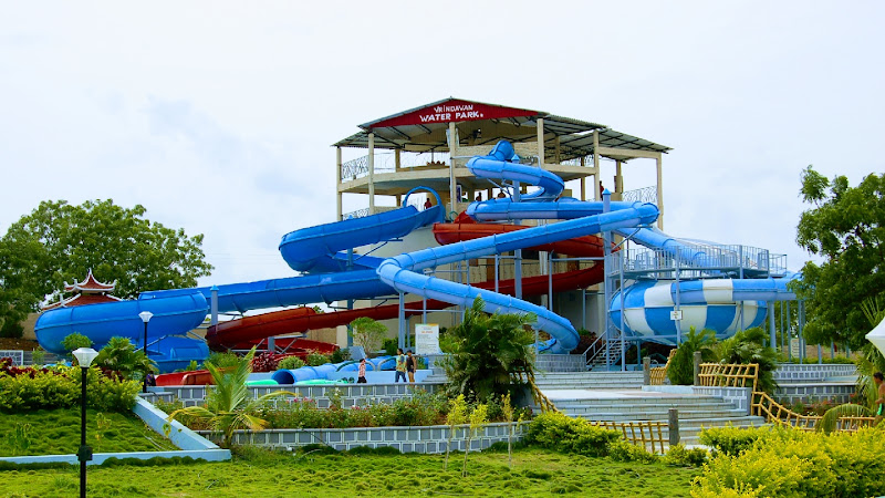 Vrindavan amusement & water park
