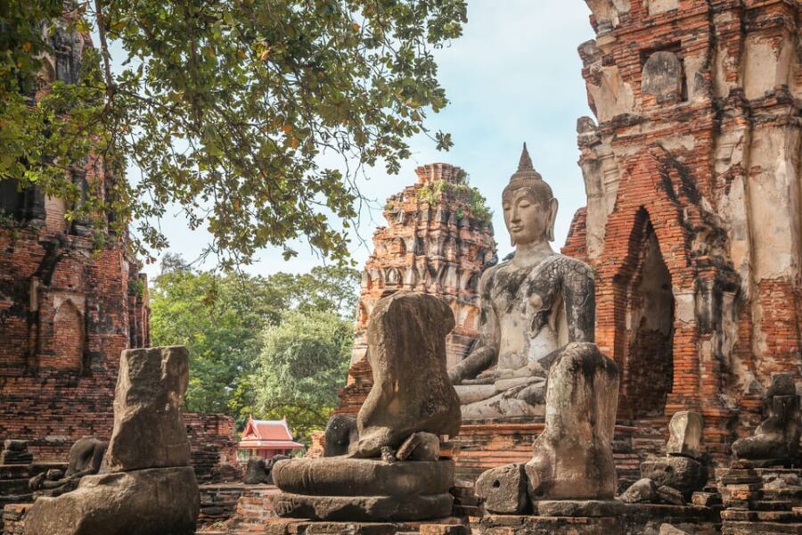 Religious monument at Wat Mahathat