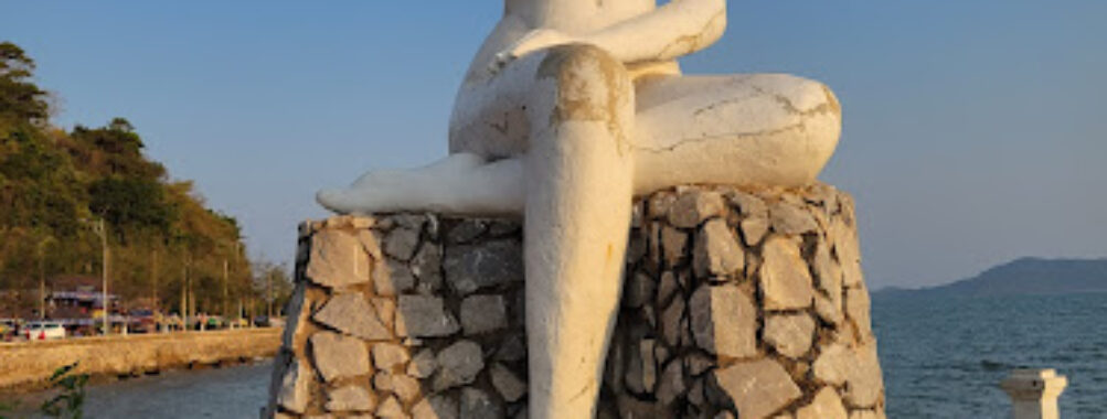 White Lady Statue Travel Forum Reviews