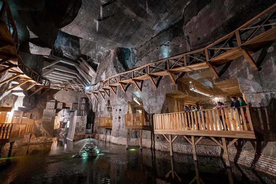 Wieliczka Salt Mines