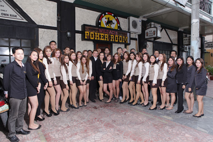 Wild Aces Poker Room