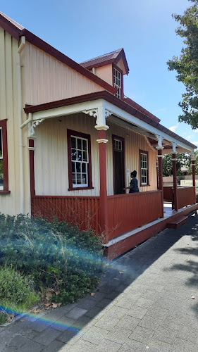 Wyllie Cottage