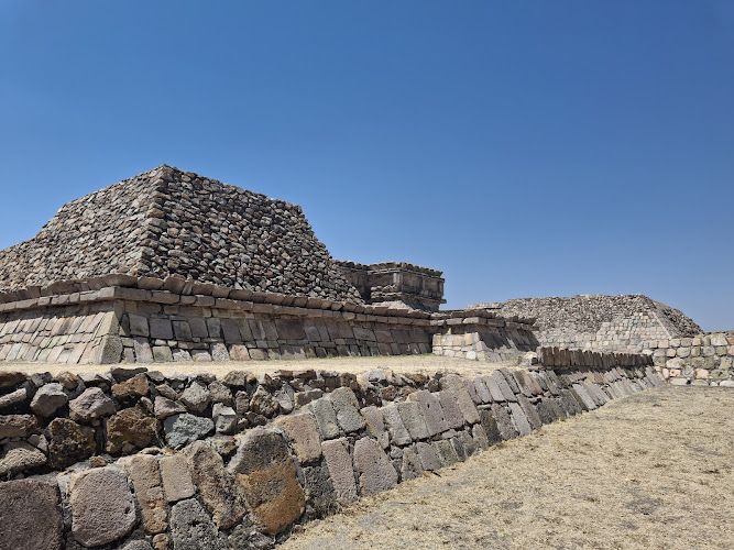 Zona Arqueológica Plazuelas