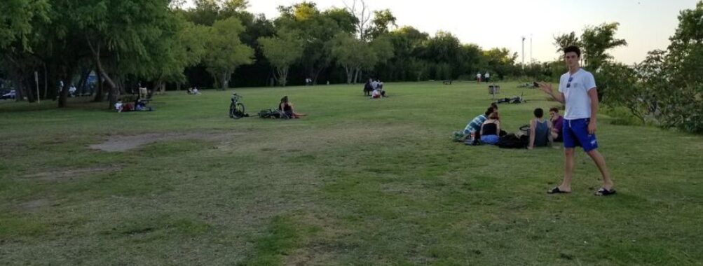 Águila Grande Fuera del Tiempo Park