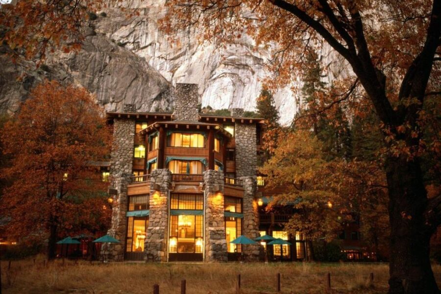 The Ahwahnee Hotel, a historic lodge in Yosemite National Park, showcasing its stunning architecture and natural surroundings.