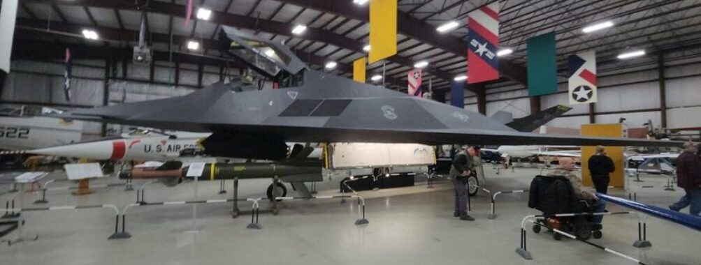 Air Zoo Aerospace & Science Museum