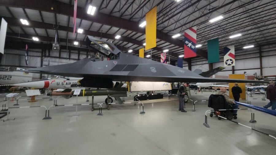 Air Zoo Aerospace & Science Museum
