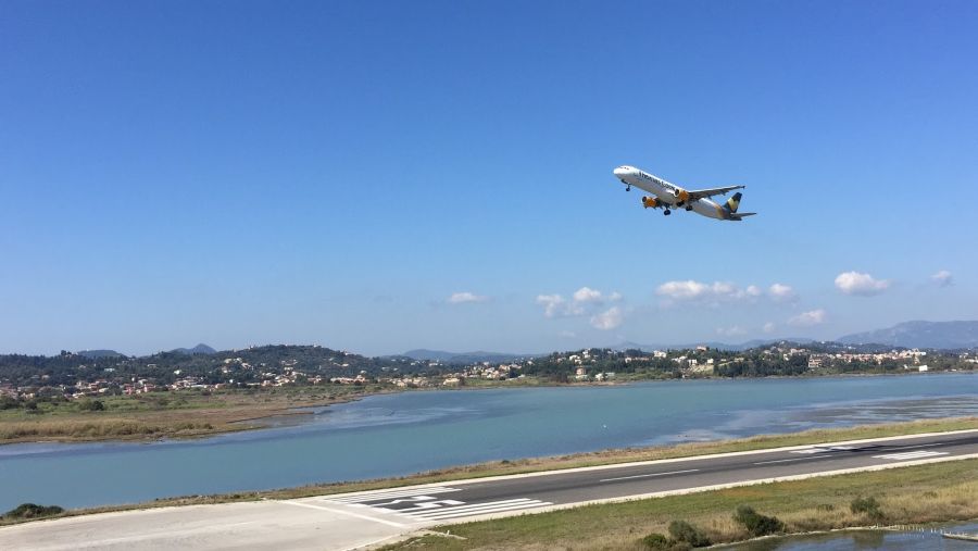 Access to Corfu and Lefkada