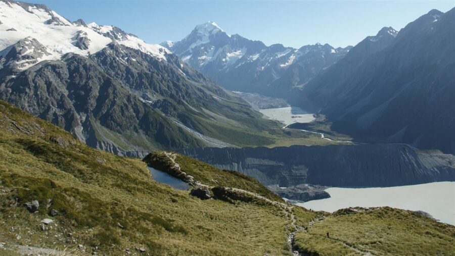 Mueller Hut Route