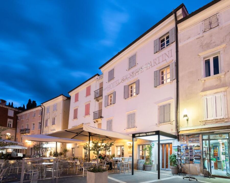 Art Hotel Tartini, centrally located in Piran, Slovenia, showcases the vibrant town atmosphere and nearby attractions.
