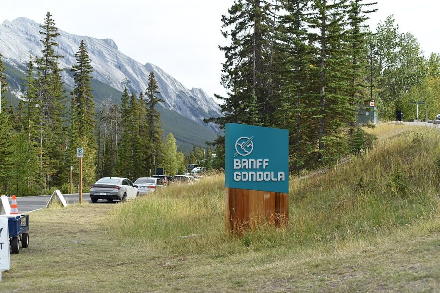 Sign stating "Banff Gondola" positioned at the Banff Gondola in Banff National Park, Canada.
