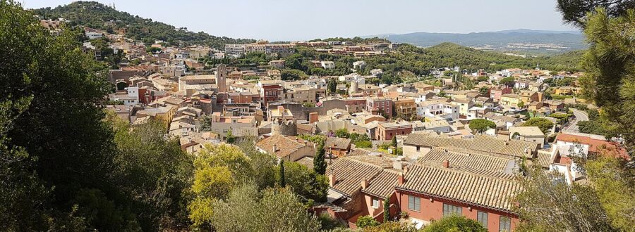Scenic view of Santanyí, Spain, showcasing its charming architecture and coastal landscape.